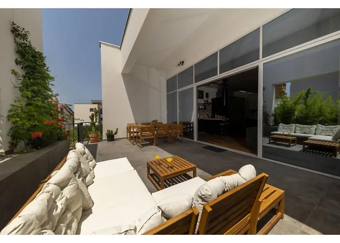 Zen House Villa *