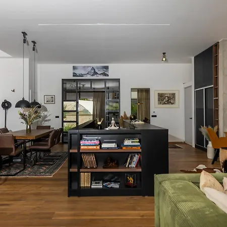 Villa Zen House *