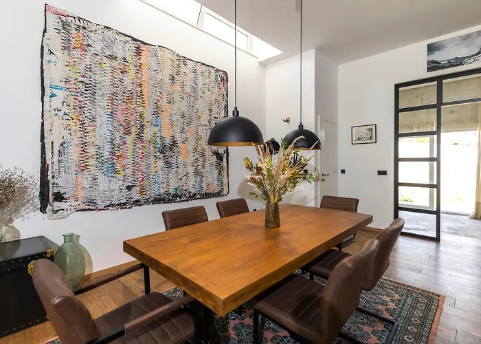 Zen House * Ζαντάρ